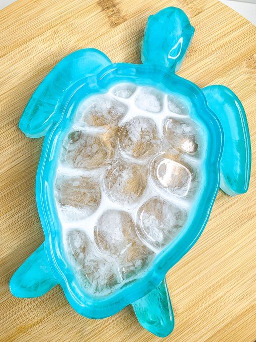 Plateau tortue bleu lagon et blanc fumé